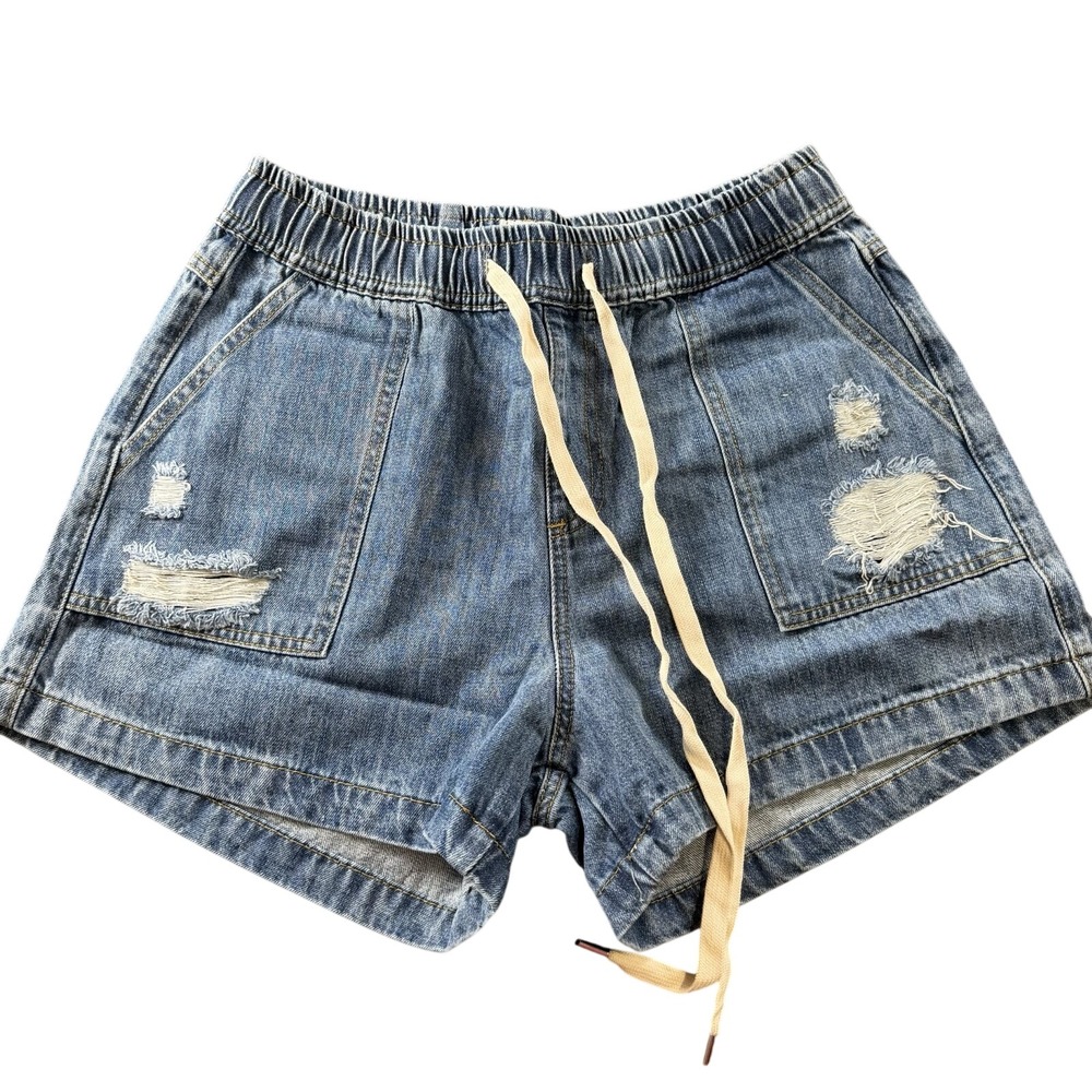 Women's Mid-High Rise Distressed Jean Shorts Blue Size Medium